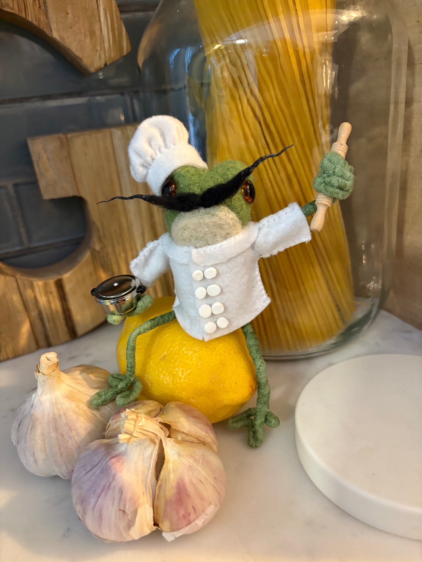 Mouse House Friends & Co.